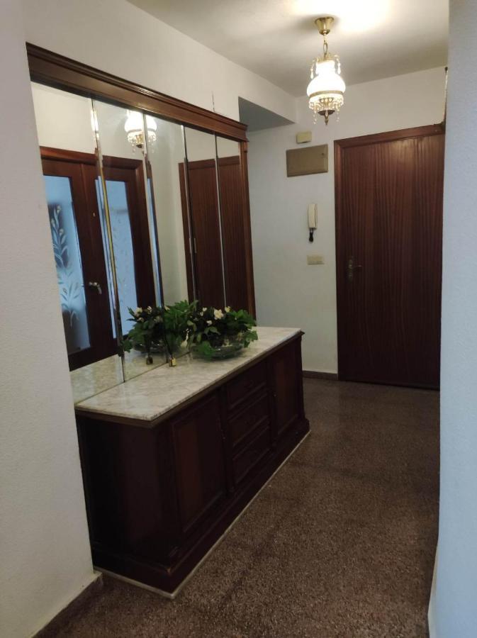 10-46-1- Комната В Квартире Для 4 Человек В Аликанте لقنت المظهر الخارجي الصورة